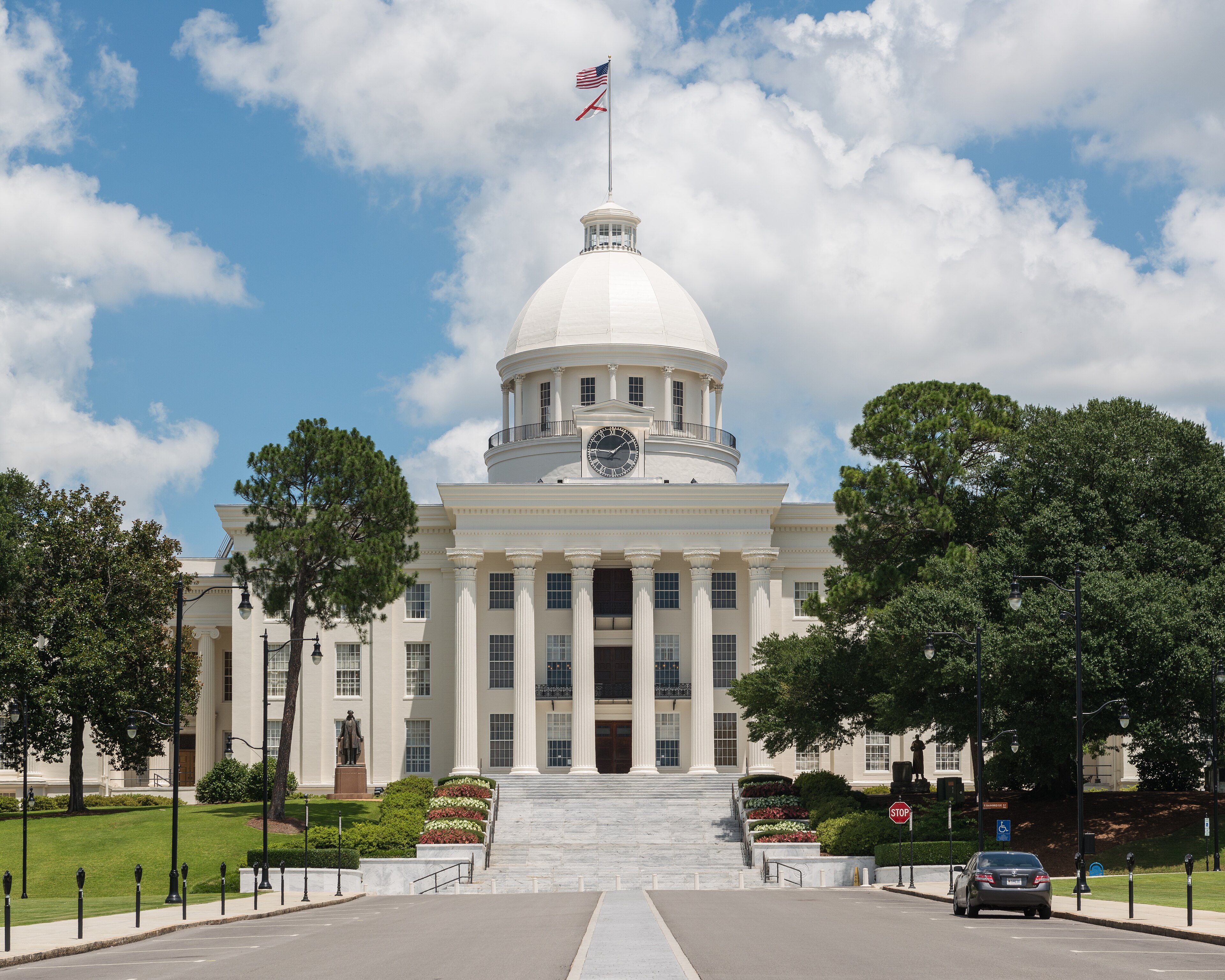 Alabama landmark or civic architecture for statewide court reporting coverage