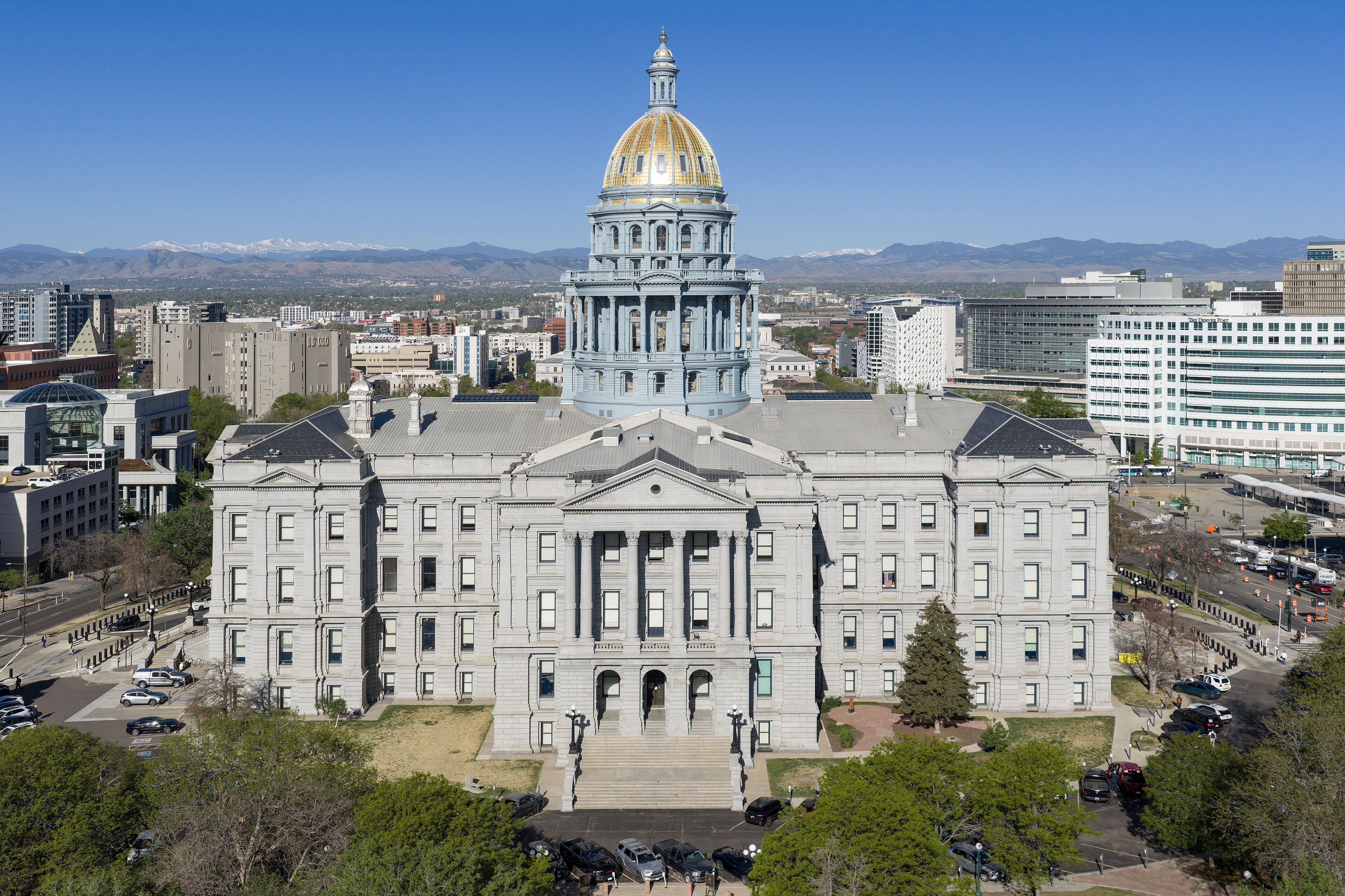 Colorado landmark or civic architecture for statewide court reporting coverage