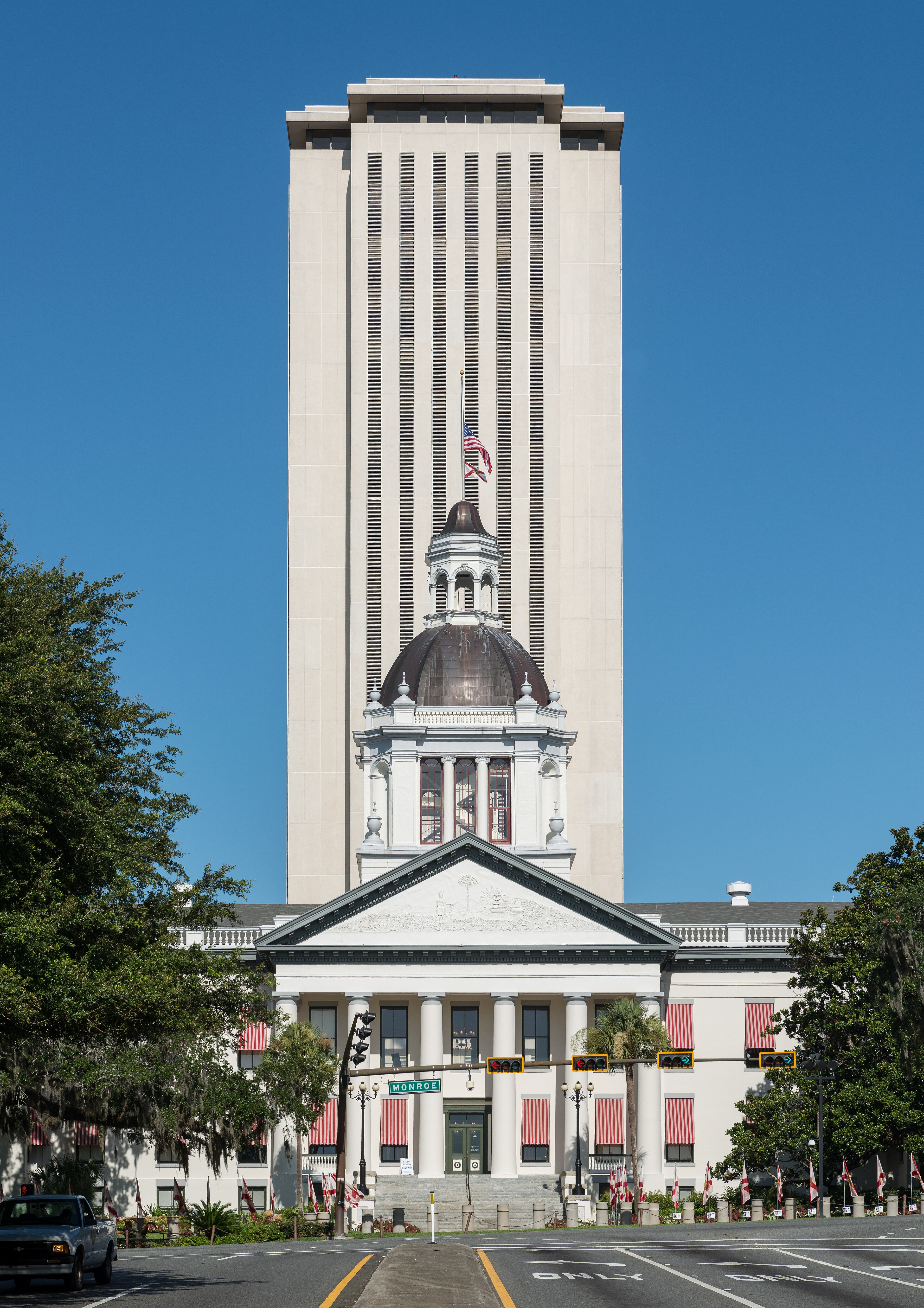 Florida landmark or civic architecture for statewide court reporting coverage