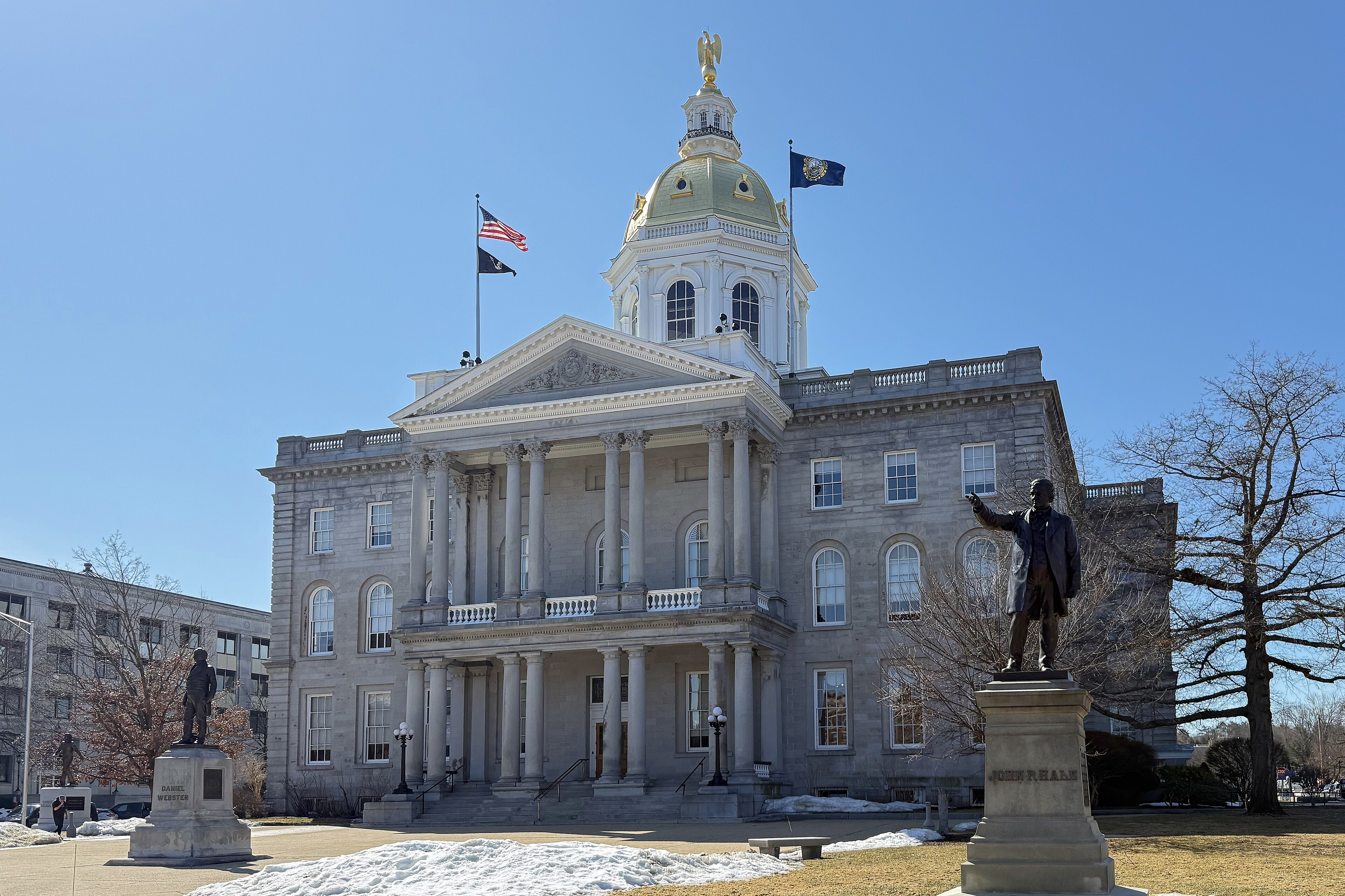 New Hampshire landmark or civic architecture for statewide court reporting coverage