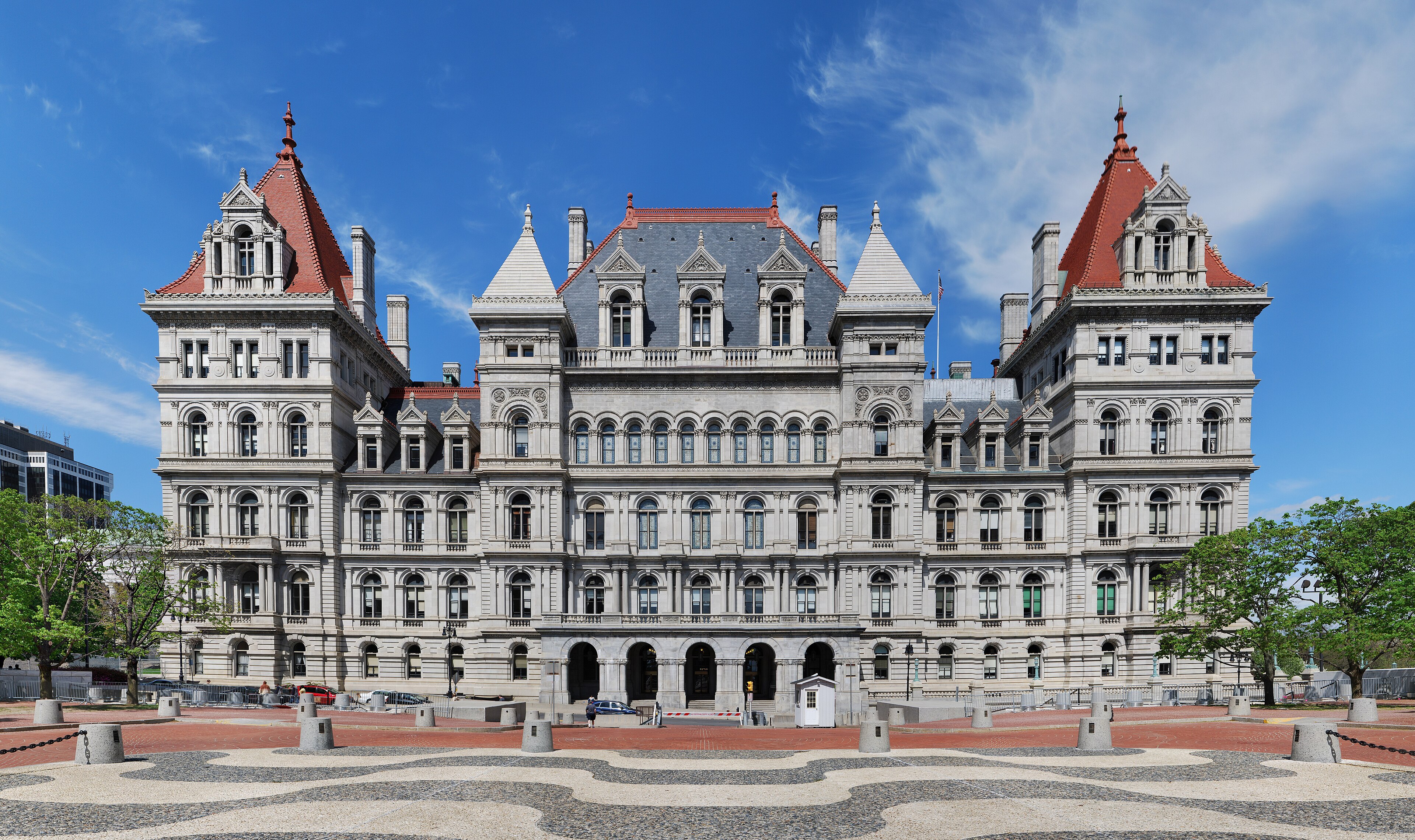 New York landmark or civic architecture for statewide court reporting coverage