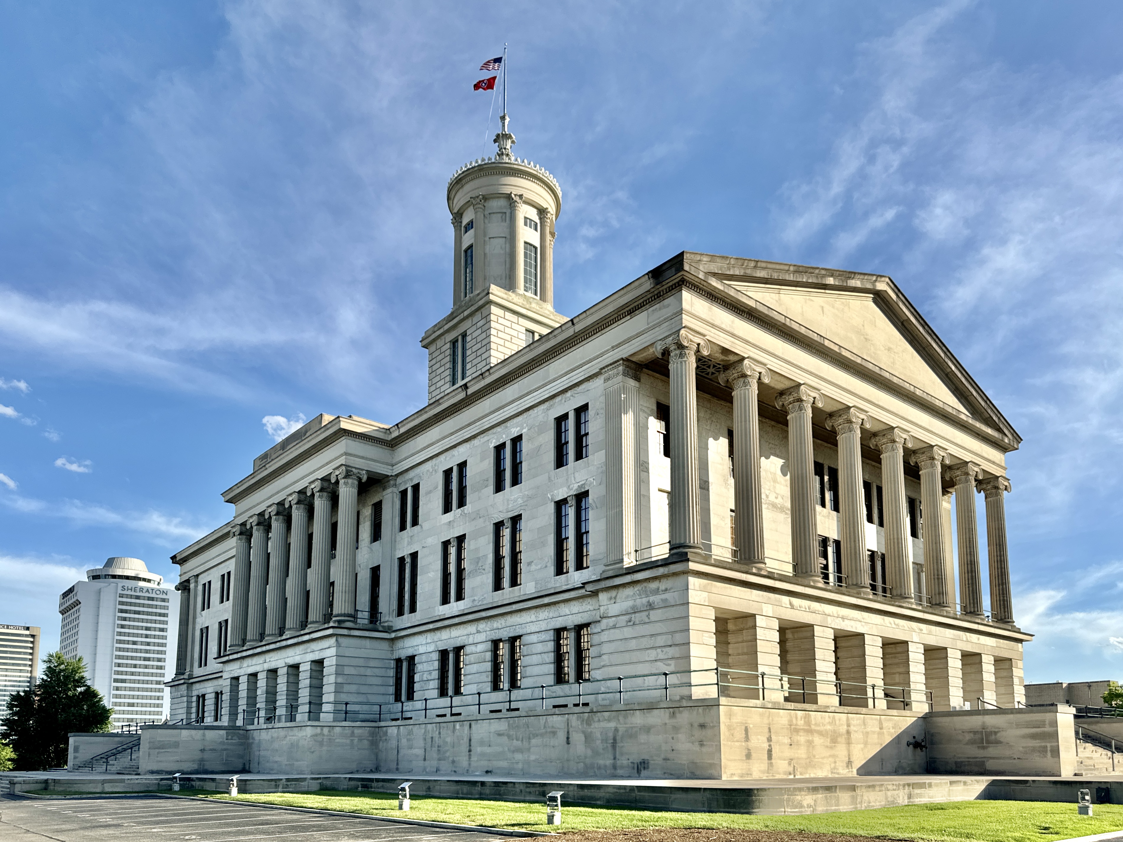 Tennessee landmark or civic architecture for statewide court reporting coverage